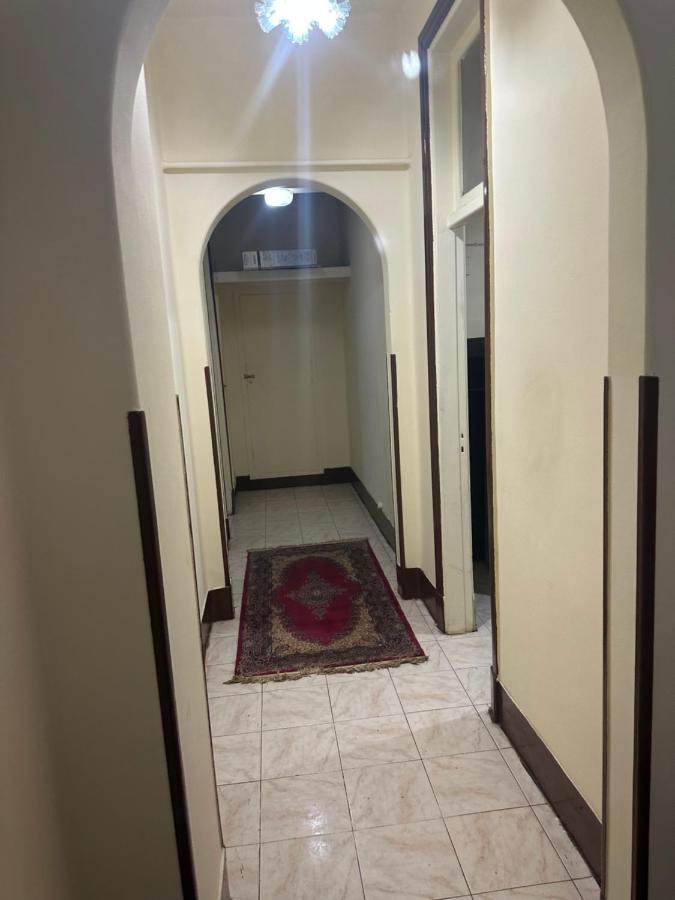 Beautiful Apartment In The Heart Of Le Caire Extérieur photo